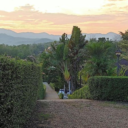 Pura Vida Pai Resort Exterior photo